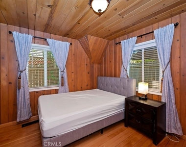 311 Hemlock - Photo Thumbnail 13