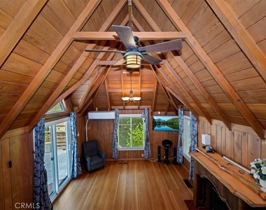311 Hemlock - Photo Thumbnail 19