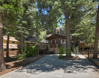 311 Hemlock - Photo Thumbnail 28