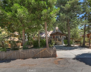 311 Hemlock - Photo Thumbnail 29