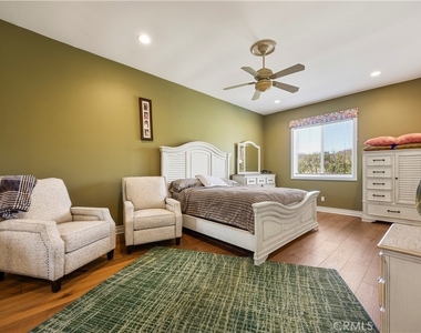 28270 Via Santa Rosa - Photo Thumbnail 30