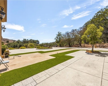 28270 Via Santa Rosa - Photo Thumbnail 60