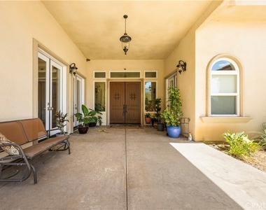 28270 Via Santa Rosa - Photo Thumbnail 2