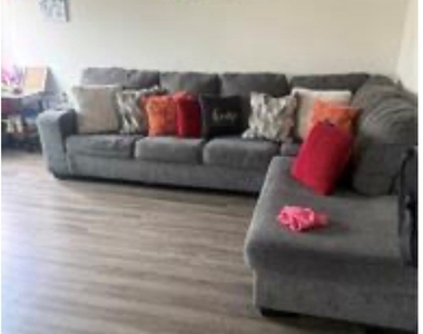 1094 N Verde Avenue - Photo Thumbnail 1
