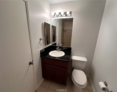 14748 Moon Crest - Photo Thumbnail 18