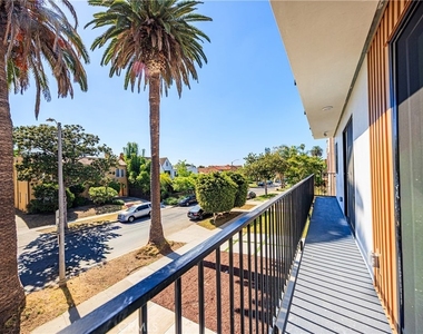 1021 S. Citrus Avenue - Photo Thumbnail 25