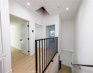 1021 S. Citrus Avenue - Photo Thumbnail 28