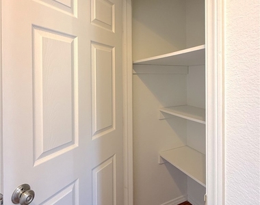 2438 Andreo Avenue - Photo Thumbnail 7