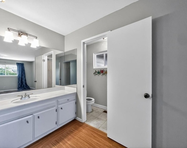 2928 Rio Grande Dr - Photo Thumbnail 19
