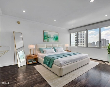 865 Comstock Avenue - Photo Thumbnail 16