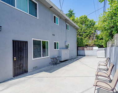 11749 Riverside Drive - Photo Thumbnail 20