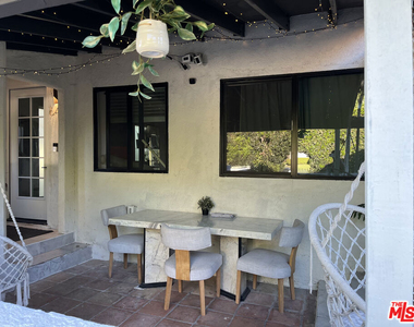 643 N Vista St - Photo Thumbnail 12