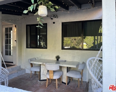 643 N Vista St - Photo Thumbnail 1