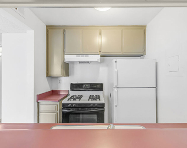 3600 Bagley Avenue - Photo Thumbnail 5