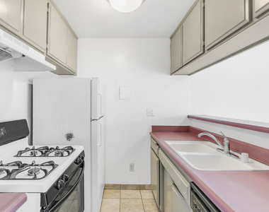 3600 Bagley Avenue - Photo Thumbnail 6