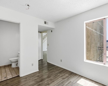 3600 Bagley Avenue - Photo Thumbnail 18