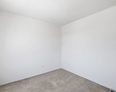 3600 Bagley Avenue - Photo Thumbnail 12