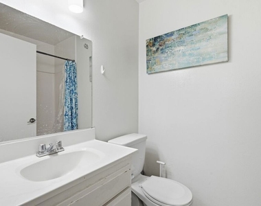 3600 Bagley Avenue - Photo Thumbnail 15