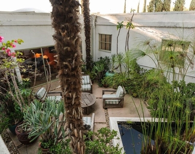1530 N Easterly Terrace - Photo Thumbnail 30