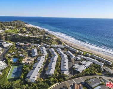 6801 Seawatch Lane - Photo Thumbnail 24