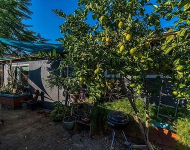 1588 1/2 W 36th Street - Photo Thumbnail 18