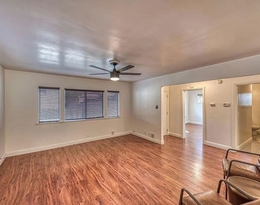 1588 1/2 W 36th Street - Photo Thumbnail 6