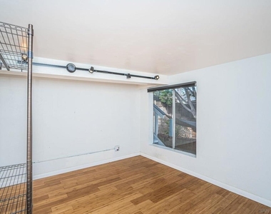 2559 Tuberose St - Photo Thumbnail 21