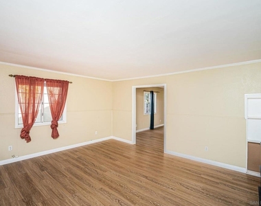 2559 Tuberose St - Photo Thumbnail 31