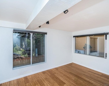 2559 Tuberose St - Photo Thumbnail 22