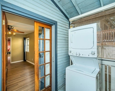 2559 Tuberose St - Photo Thumbnail 30