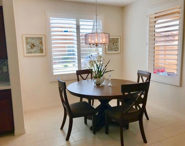 52439 Hawthorn Court - Photo Thumbnail 2