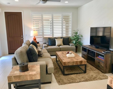 52439 Hawthorn Court - Photo Thumbnail 1