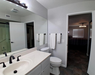 35200 Cathedral Canyon Drive - Photo Thumbnail 14