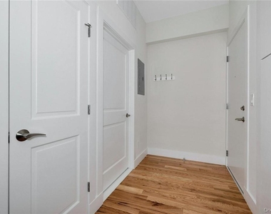 145 Main Street - Photo Thumbnail 8