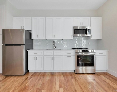 145 Main Street - Photo Thumbnail 10