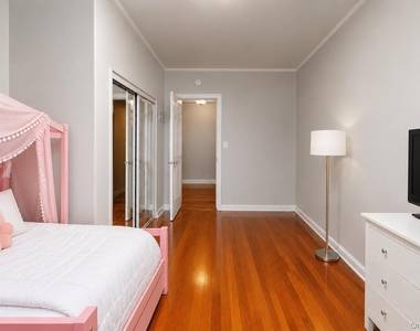 472 Gramatan Avenue - Photo Thumbnail 4