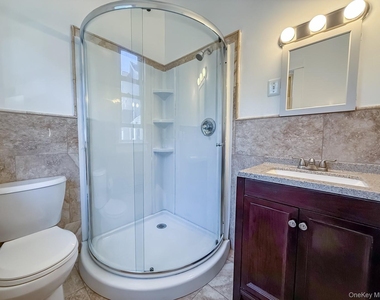 615 Smith Street - Photo Thumbnail 10