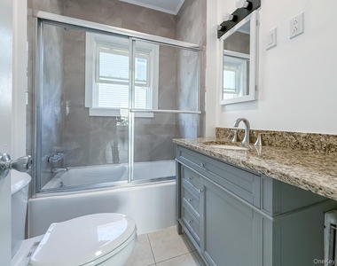 615 Smith Street - Photo Thumbnail 12