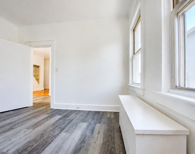615 Smith Street - Photo Thumbnail 11