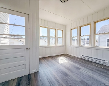 615 Smith Street - Photo Thumbnail 15