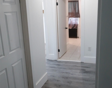 15 Goshen Avenue - Photo Thumbnail 5