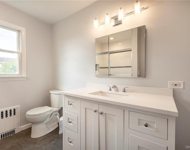 107 E Woodside Avenue - Photo Thumbnail 15