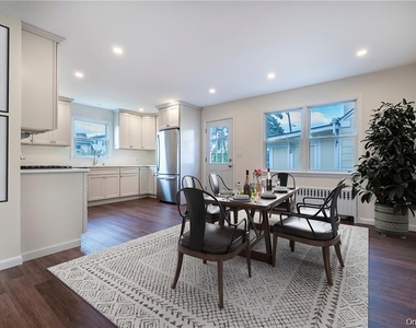 107 E Woodside Avenue - Photo Thumbnail 2