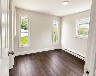 222 Lehigh Avenue - Photo Thumbnail 6
