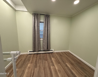 403 2nd Street - Photo Thumbnail 6