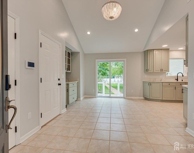 58 Pleasant Valley Road - Photo Thumbnail 5