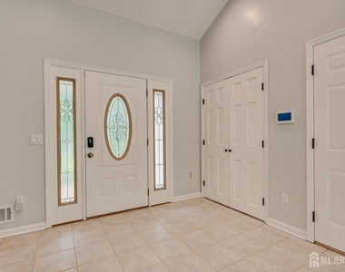 58 Pleasant Valley Road - Photo Thumbnail 4