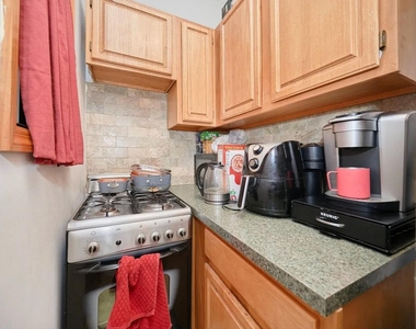 796 9th Avenue - Photo Thumbnail 4