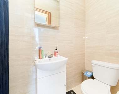 362 W 36th Street - Photo Thumbnail 6
