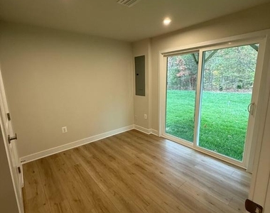6932 Braxton Springs Way - Photo Thumbnail 2
